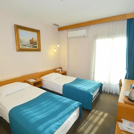 Hotel Istankoy 3*