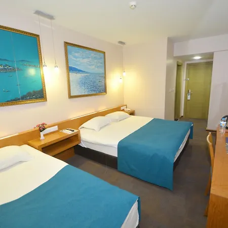 Hotel Istankoy 3*