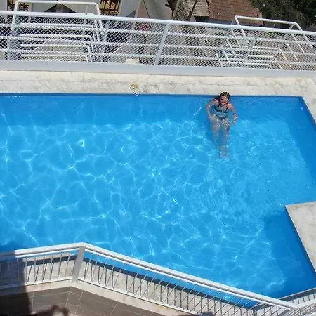 Istankoy Hotel Kuşadası