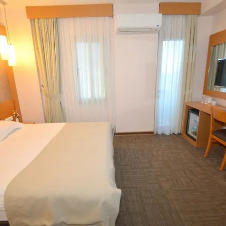 Hotel Istankoy 3*